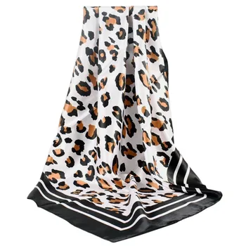 90*90 cm Quadrado Lenços Mulheres da Moda Leopard Print Cetim Quadrada Lenço de Cabeça Leve Pescoço, Lenços de Cabelo, Bandana Lenço