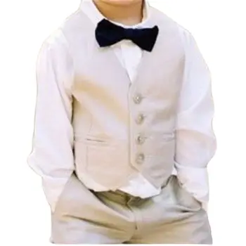 2022 Cáqui Masculino Crianças Ternos 2Pieces Calça Veste uma gravata borboleta Legal Menino Bonito de Roupa de Criança Colete Custume Fez o Desgaste do Partido