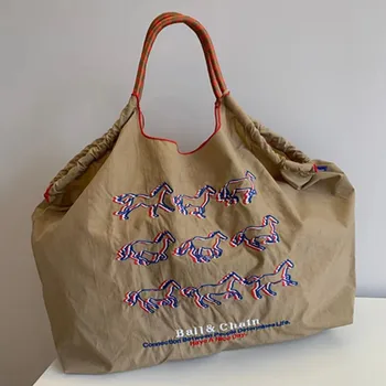 Cavalo Eco Shopper Bag de Nylon Saco de Ombro Bordado de Bolsas de Bola Bolsas de grife para Mulheres 2023 Alça de Corda de Tote Grande Vagabundos Chique