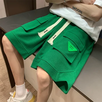 2023 Primavera Shorts masculinos coreano Moda Calções Verdes Harajuku High Street Roupas masculinas Shorts Ocasionais Em Casa Streetwear Calças