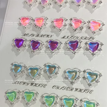 10pcs Coração Amoroso da Arte do Prego Decorações Fundo Prateado Metal do Diamante de Luxo Unhas Encantos Glitter Coração Strass Unhas de Suprimentos