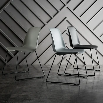 Moderno E Minimalista Cadeiras De Jantar Black Metal Pernas Designer Varanda Salão Cadeira De Salão De Beleza Em Casa Relaxantes Cadeiras Para Pequenos Espaços De Comedor De Móveis