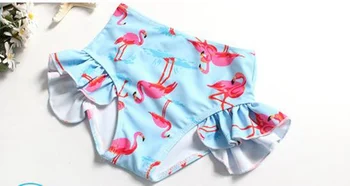 Nova Duas peças de Crianças Swimwear Menina Crianças Swimwear Animais Aves de Impressão Tops+Shorts Meninas de Maiô 1-3Y Conjuntos de Biquíni