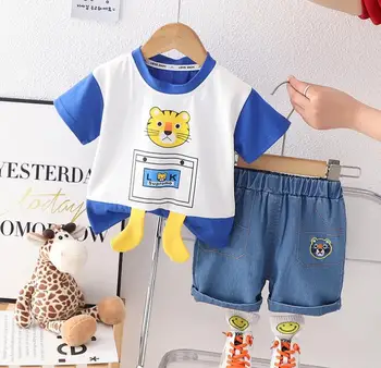 Designer de Crianças roupas de acordo com meninos de verão, roupas de crianças bonito dos desenhos animados O-pescoço pulôver de T-shirts e calções de Criança menina de treino