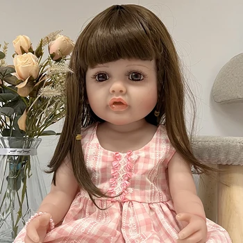 55CM Integral Macia de Silicone Reborn Baby Doll Brinquedos Toque Real Terminado Betty Bebe brincar com bonecas e Brinquedos de Crianças de Presente de Aniversário